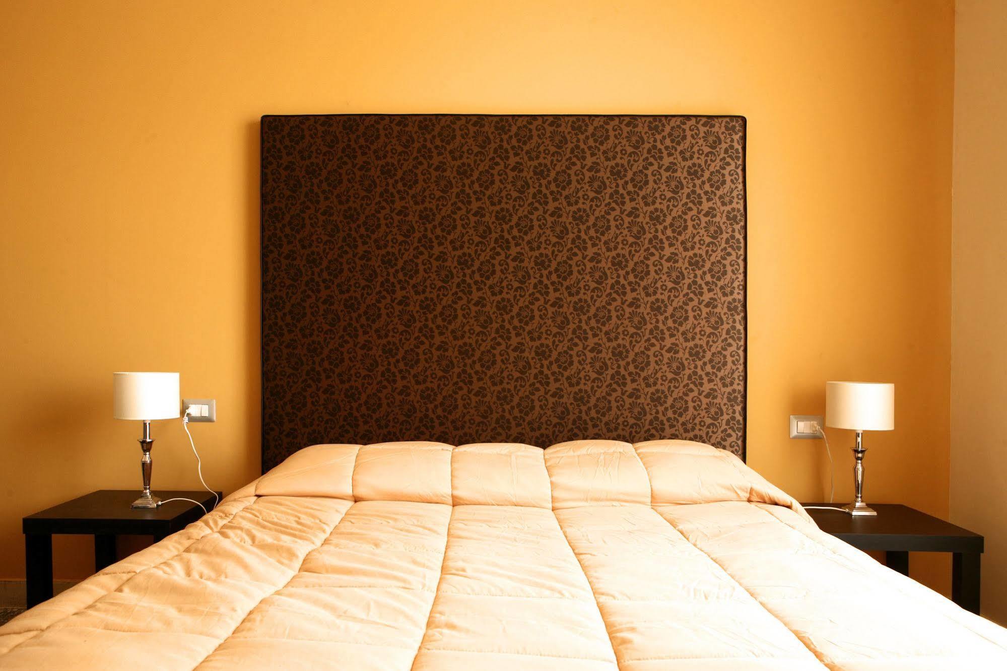 Hotel Al Porto Di Cagliari Esterno foto